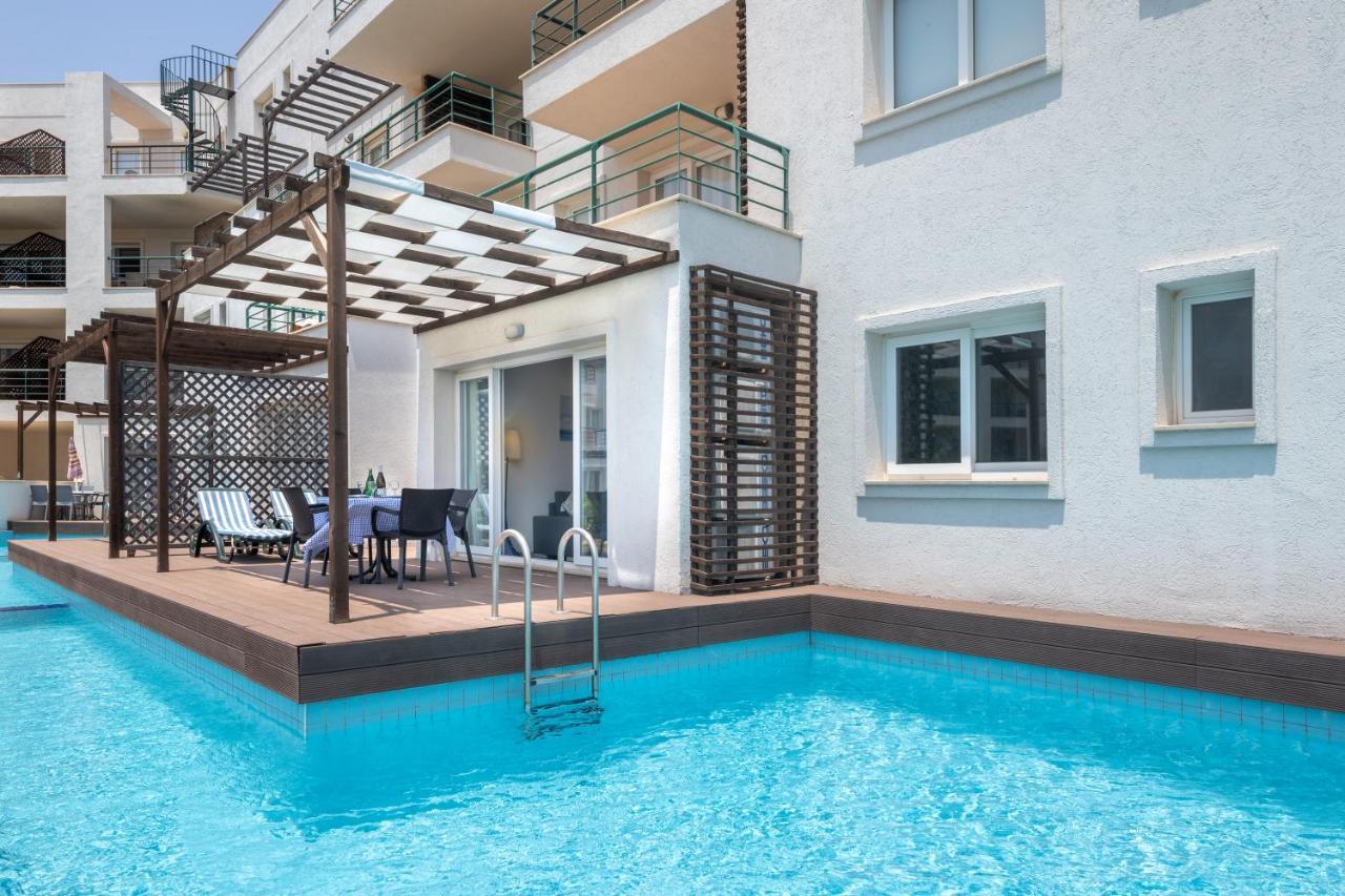 Thalassa Beach Family & Waterpark Resort Vokolidha Ngoại thất bức ảnh